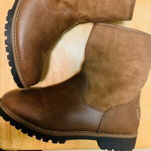 Preowned: NAUTICA BOSUN 2 Women 8.5 Low Lug Faux Leather/Suede Boots Brown - NWT